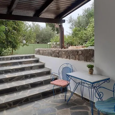 Casa vacanze A Modern With Big Garden *